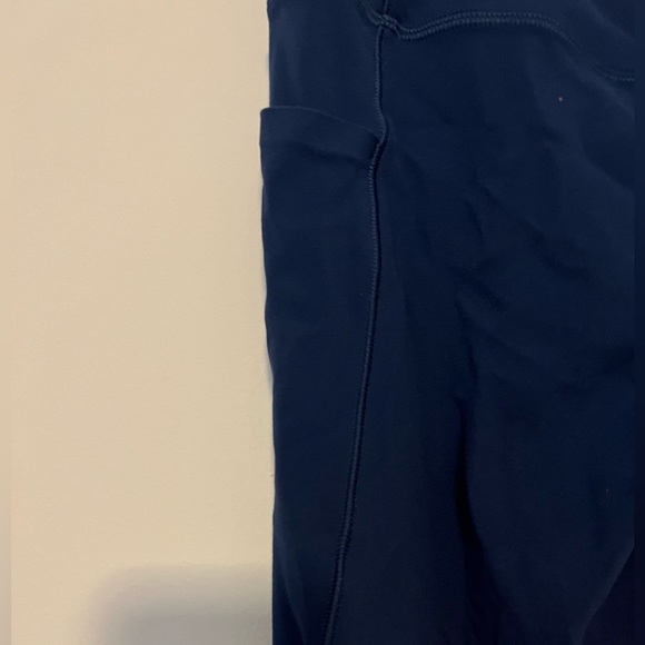 Athleta Salutation Stash Pocket II tight - Picture 2 of 5